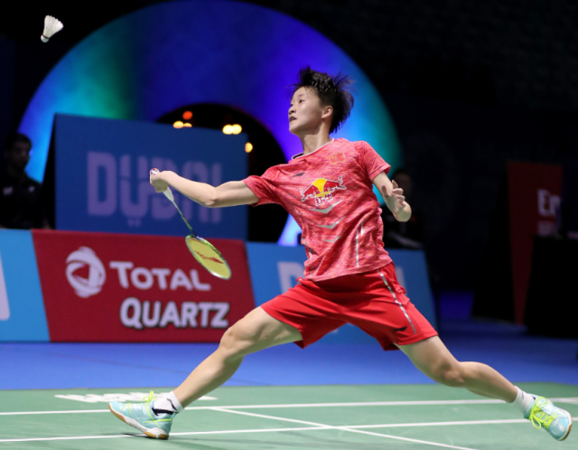 在赛后接受 在赛后接受