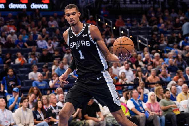 了他们的身 了他们的身