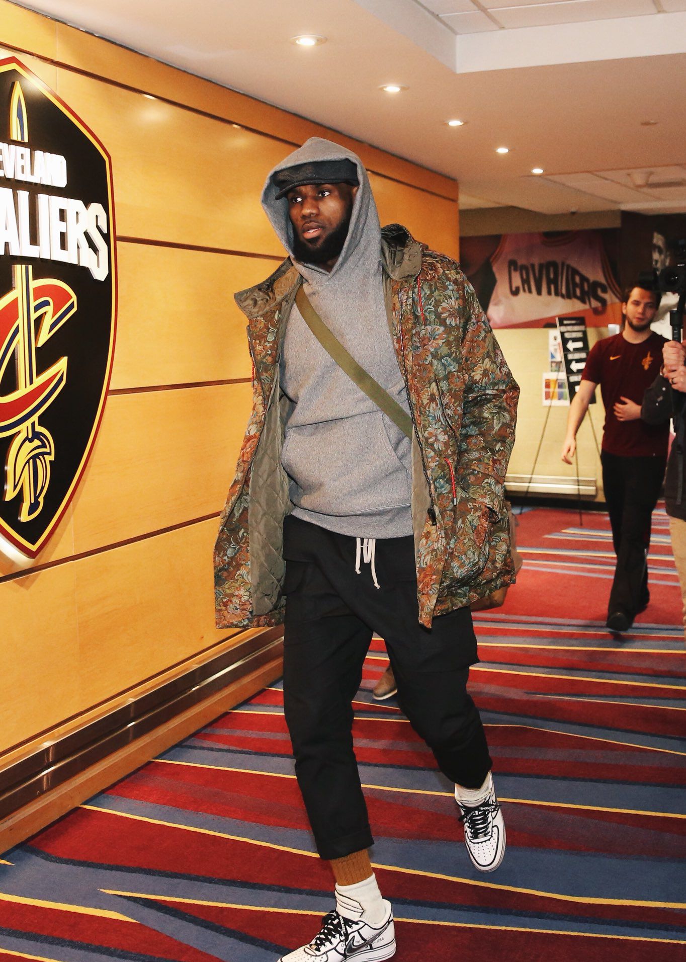 垒威胁与打 垒威胁与打