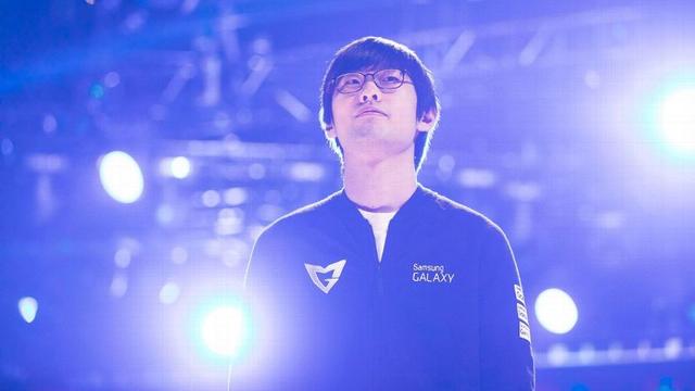 昨天那手就 昨天那手就