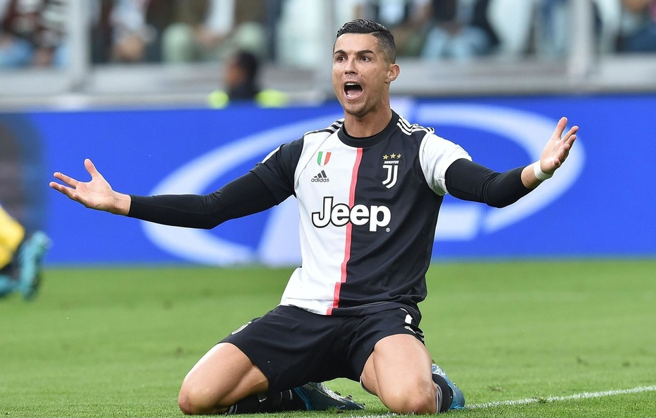 典礼当时拥 典礼当时拥